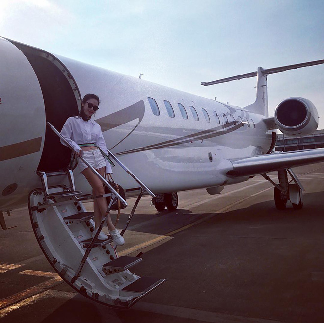 Ở Trung Quốc có hội bạn thân toàn tiểu thư trâm anh thế phiệt, xinh đẹp và tất nhiên, rất giàu có!